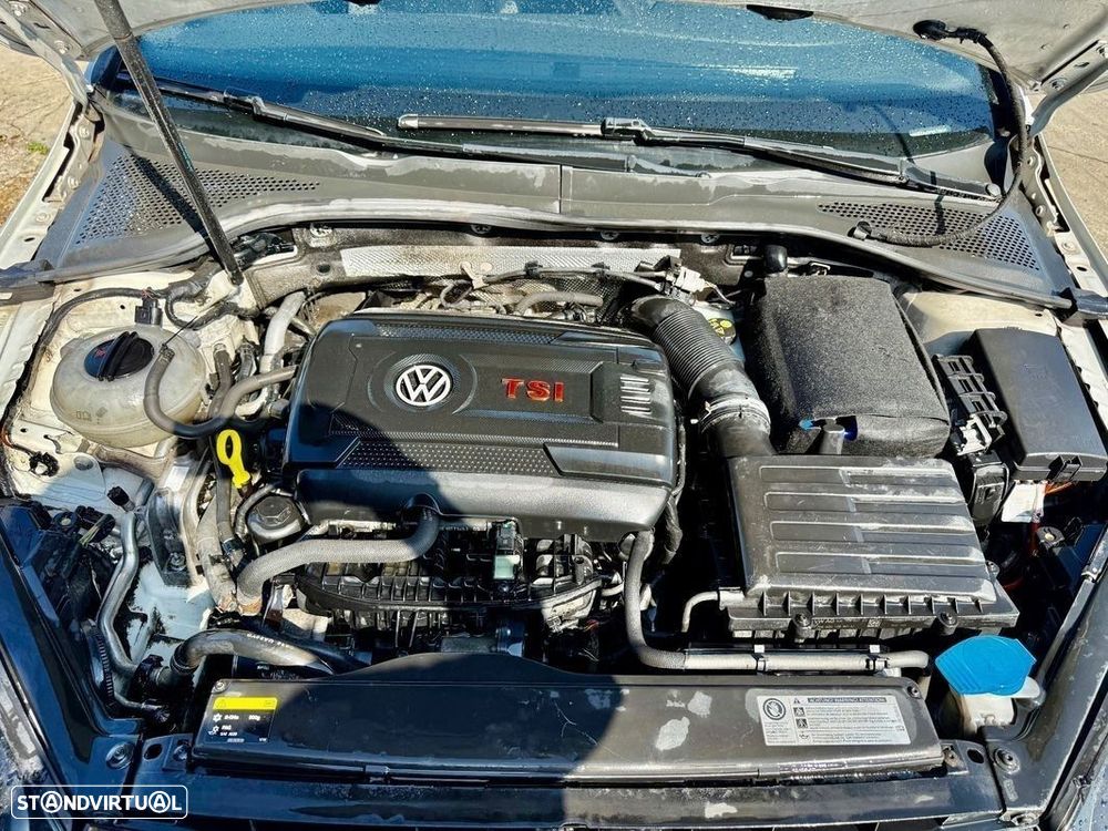 VW Golf 2.0 TSi GTi DSG Performance - 13