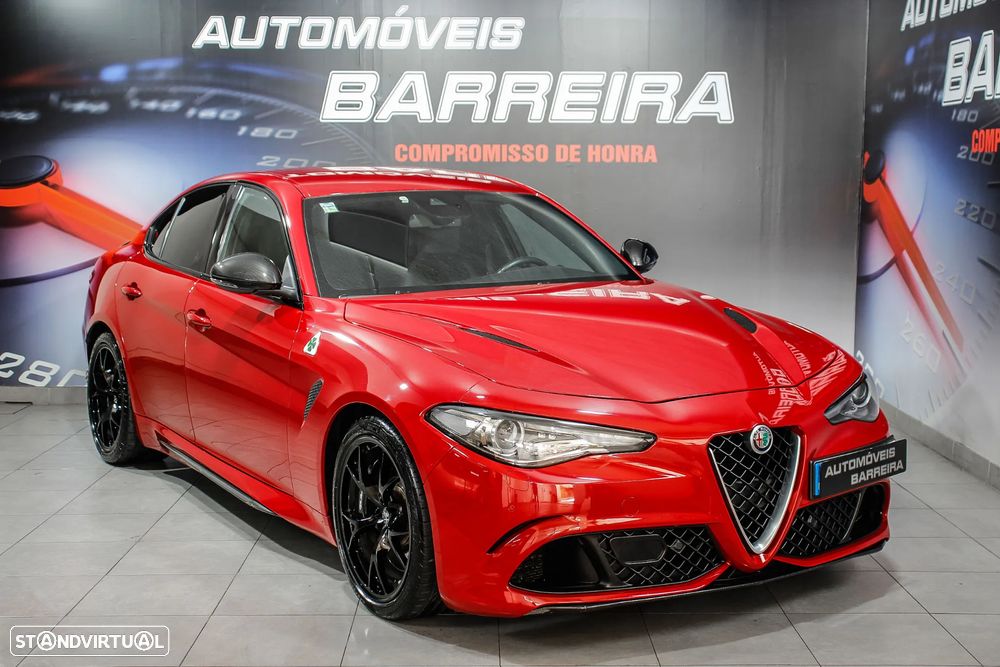 Alfa Romeo Giulia 2.9 Bi-Turbo Quadrifoglio AT8 - 1