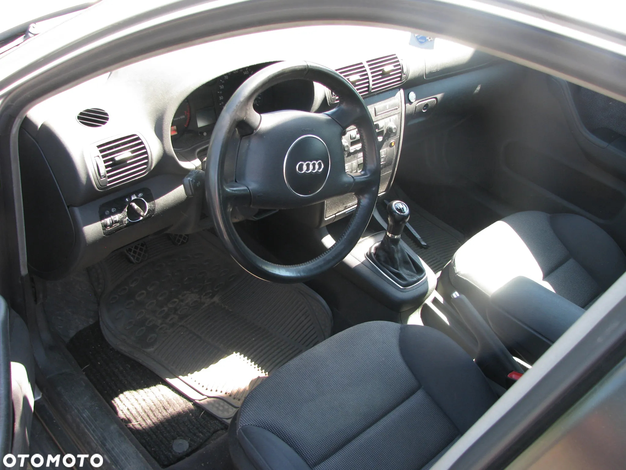 AUDI A3 8L LIFT 1.6 8V AVU NISKI PRZEBIEG KOD LAKIERU LY7W KOD SKRZYNI DUUDRZWI MASKA SILNIK ZDERZAK BŁOTNIK - 9