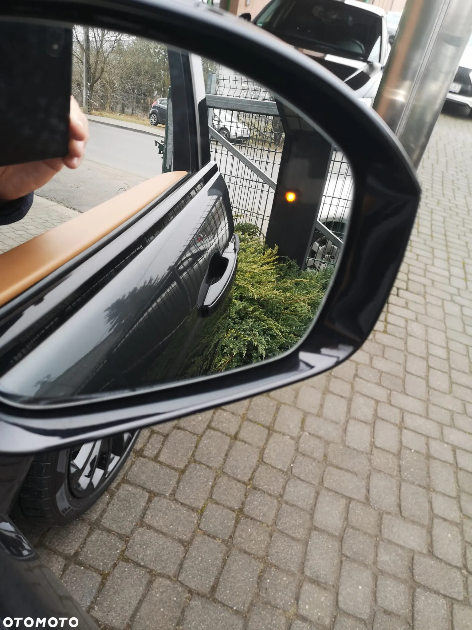 Land Rover Range Rover - 30