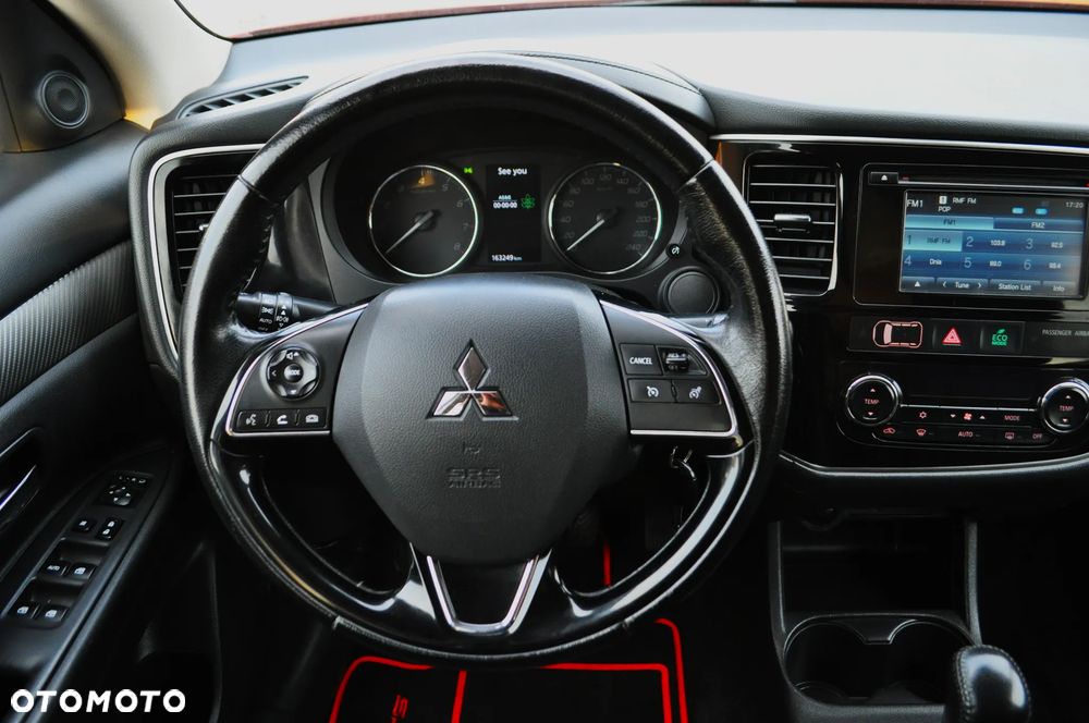 Mitsubishi Outlander 2.0 2WD Diamant Edition - 14