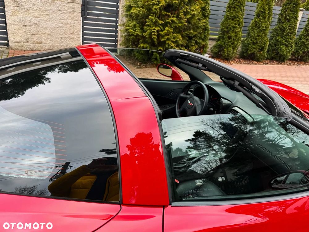 Chevrolet Corvette - 36