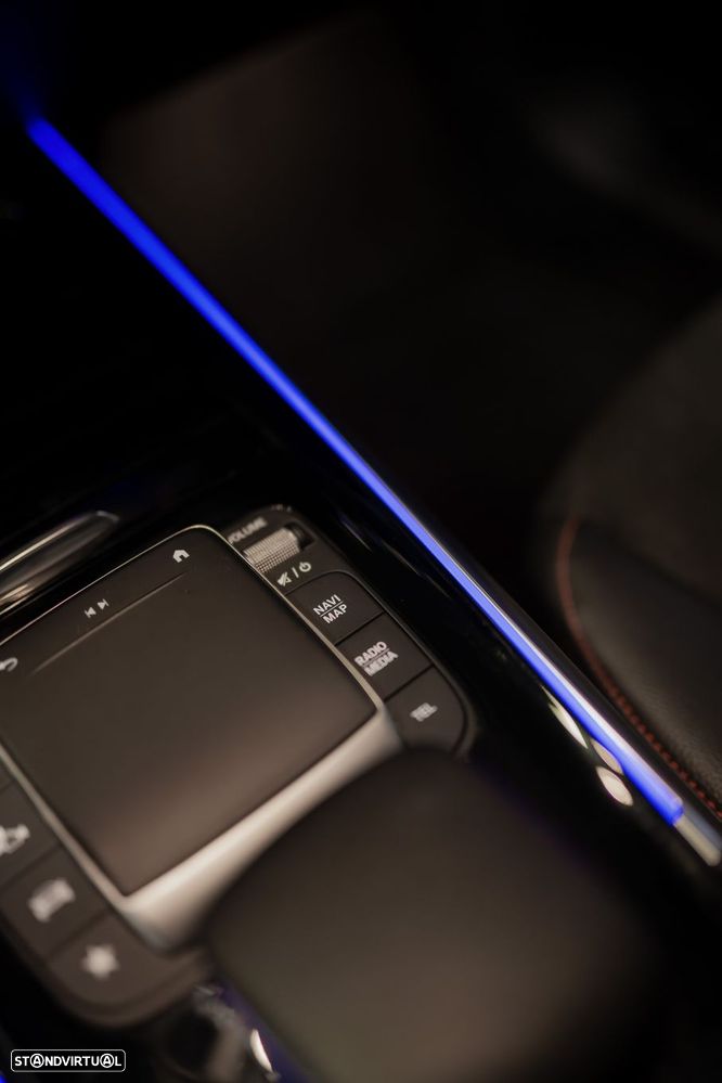 Mercedes-Benz GLA 250 e 8G-DCT AMG Line - 52