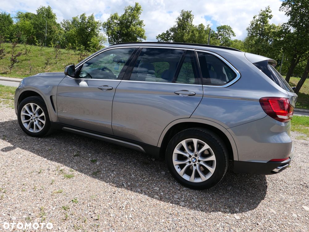 BMW X5 xDrive40d - 15