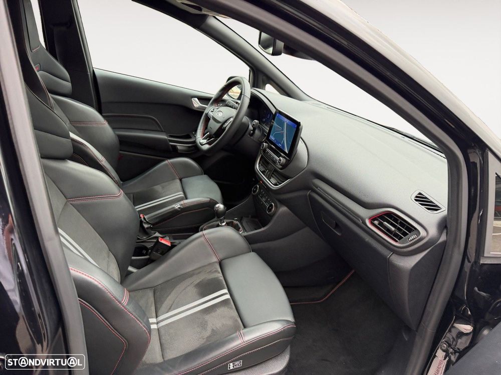 Ford Fiesta 1.5 EcoBoost ST - 15