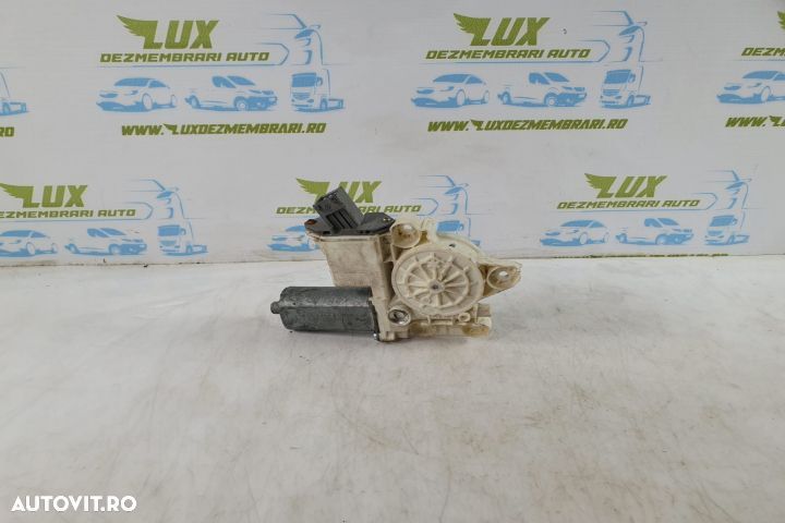 Motoras geam usa stanga spate 999060102 Toyota Avensis 2 T25  [din 2002 pana  2006] seria - 2