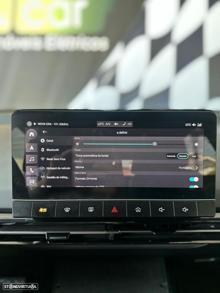 MG MG4 64 kWh Luxury - 20