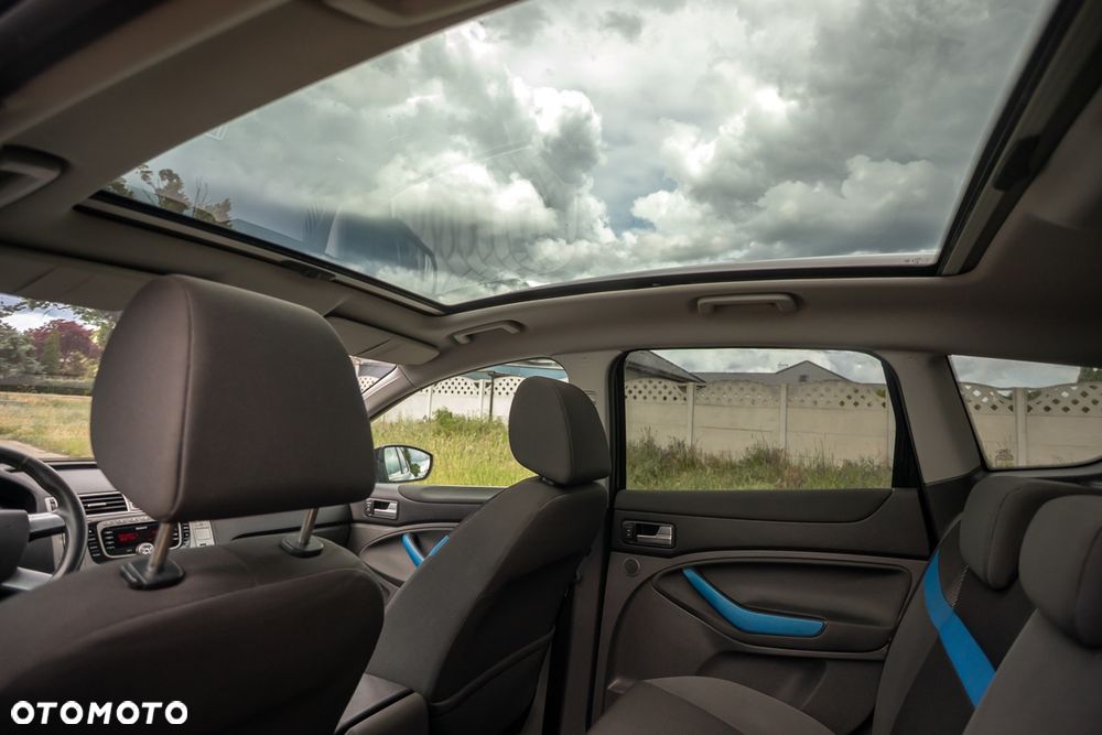 Ford Kuga 2.0 TDCi 4x4 Trend - 33