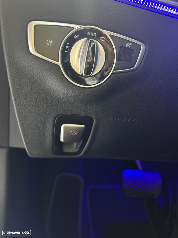 Mercedes-Benz E 200 d AMG Line - 19