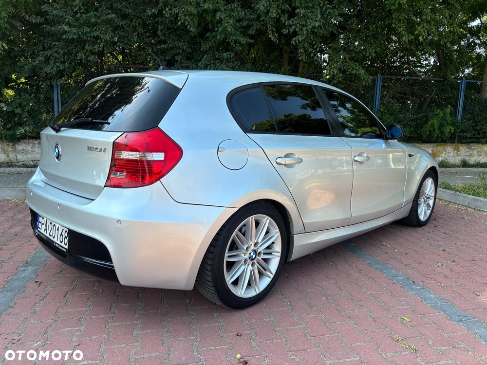 BMW Seria 1 - 30