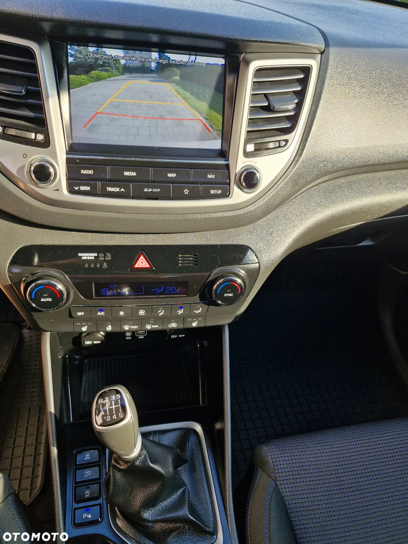 Hyundai Tucson blue 1.6 GDi 2WD Passion - 12