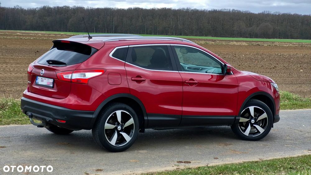 Nissan Qashqai 1.6 dCi N-Connecta - 6