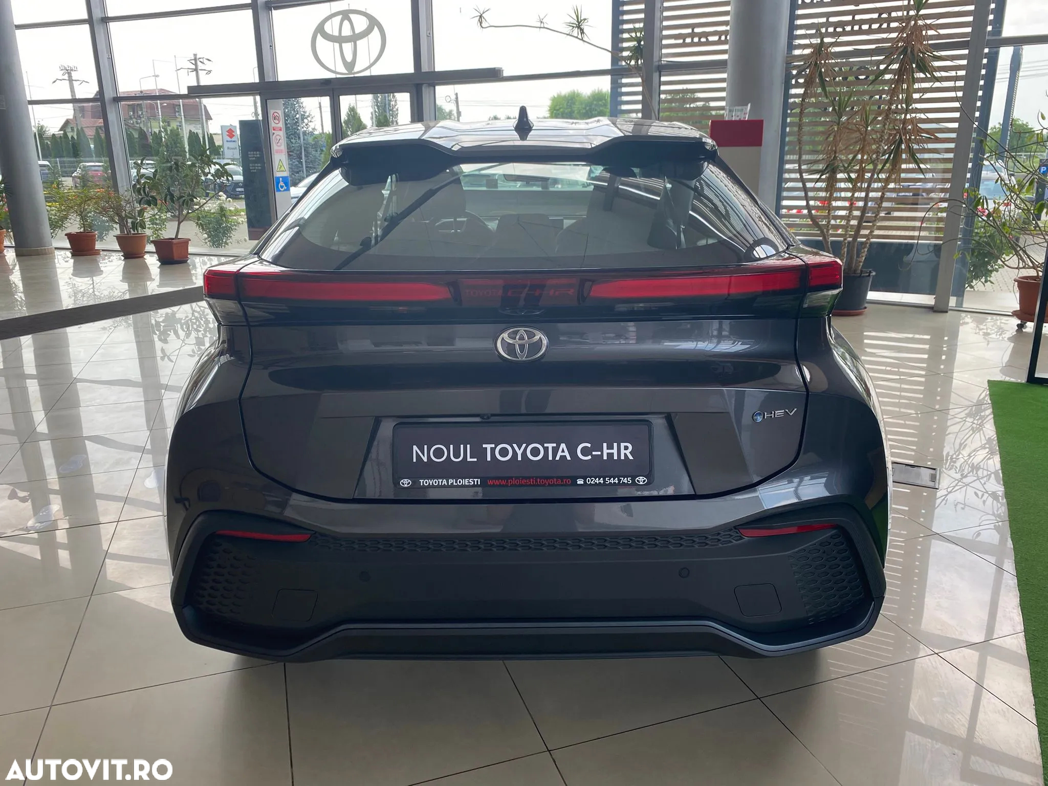 Toyota C-HR 1.8 HEV 140 CP 4x2 CVT Active - 6