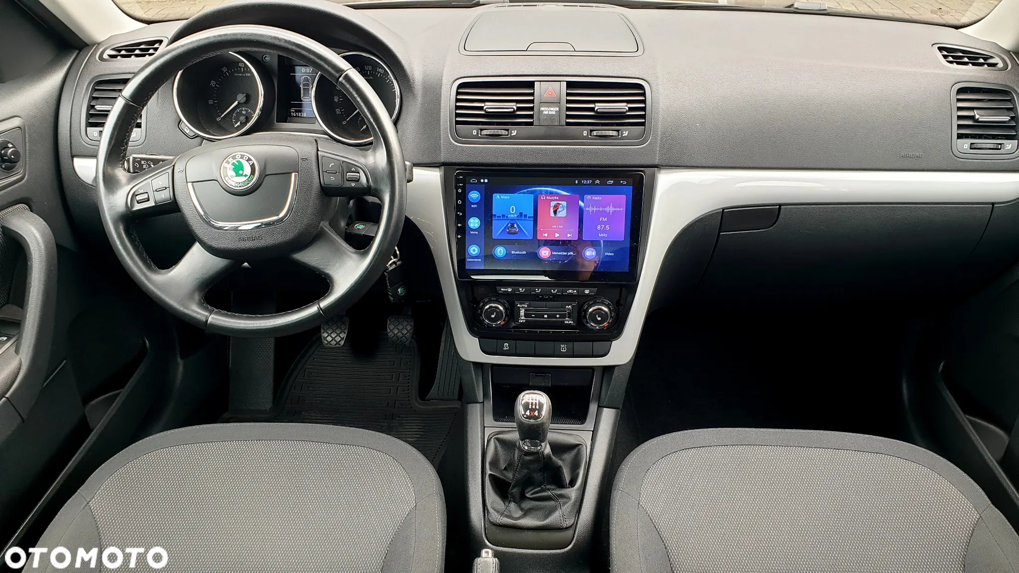 Skoda Yeti 1.8 TSI 4x4 Ambition PLUS EDITION - 17