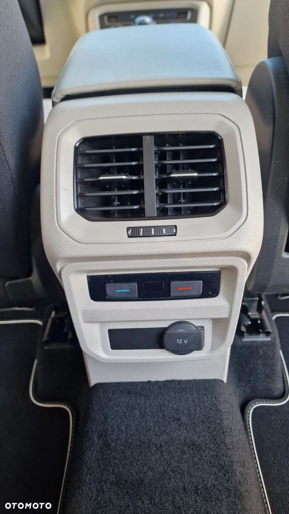 Volkswagen Tiguan 1.5 TSI EVO Comfortline - 9