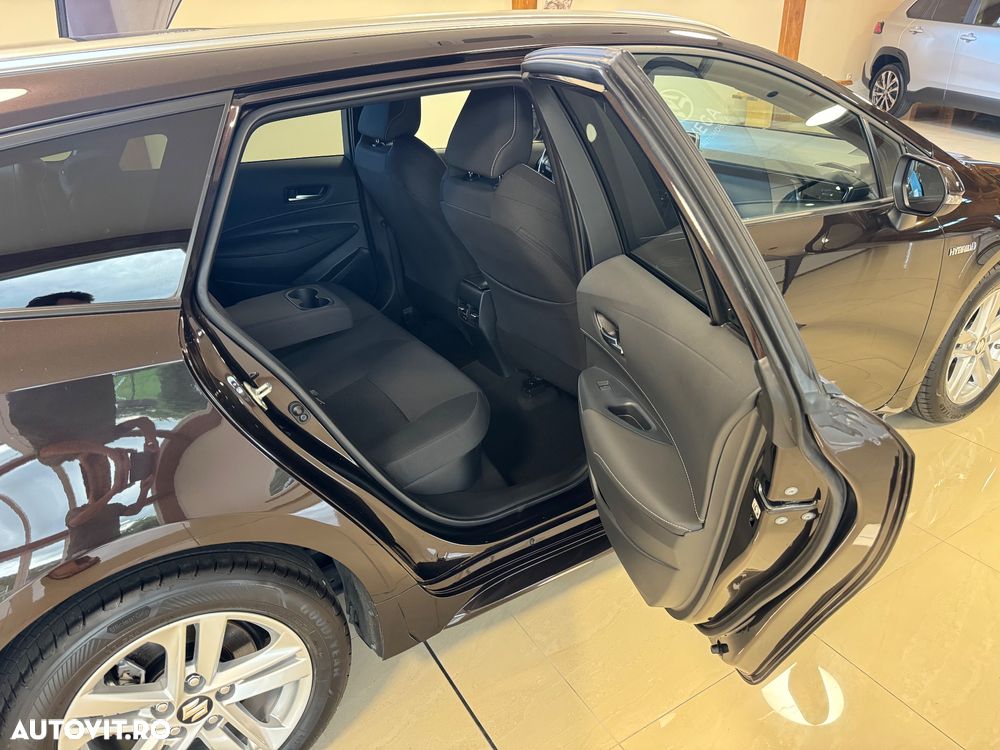 Suzuki Swace 1.8 Hybrid CVT Comfort+ - 10
