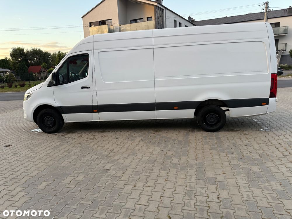 Mercedes-Benz Sprinter - 8