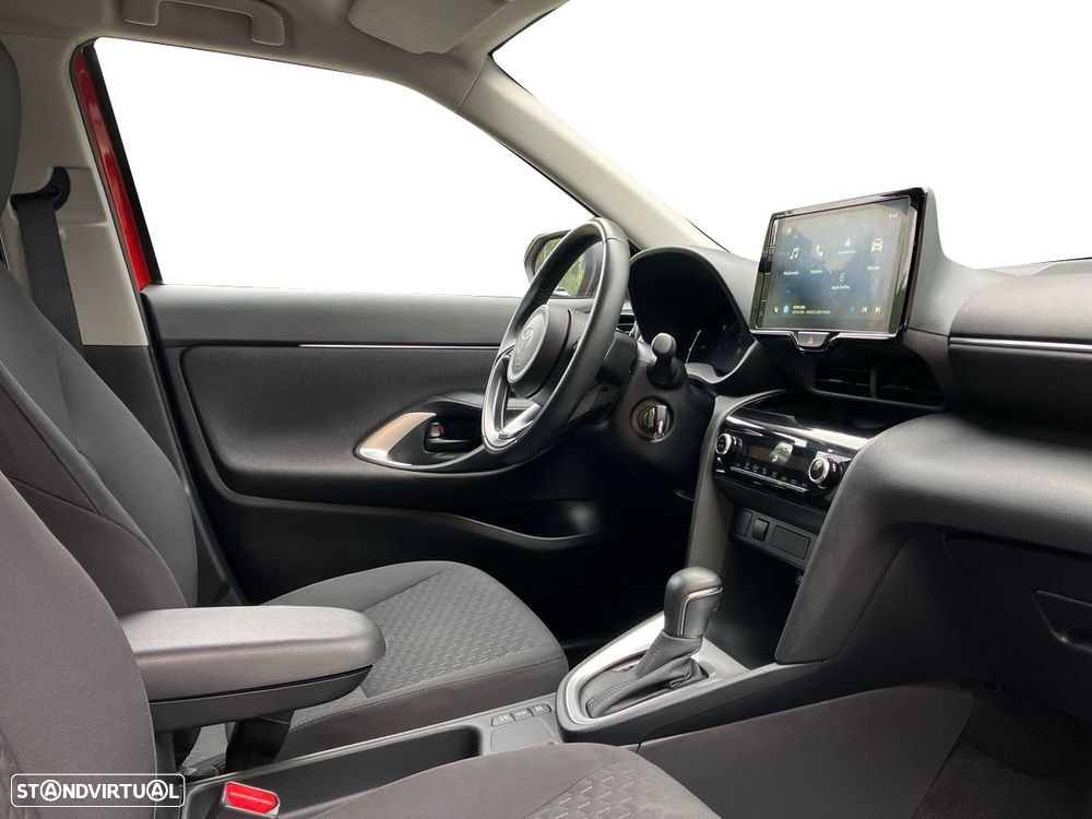 Toyota Yaris Cross 1.5 HDF Comfort Plus - 10