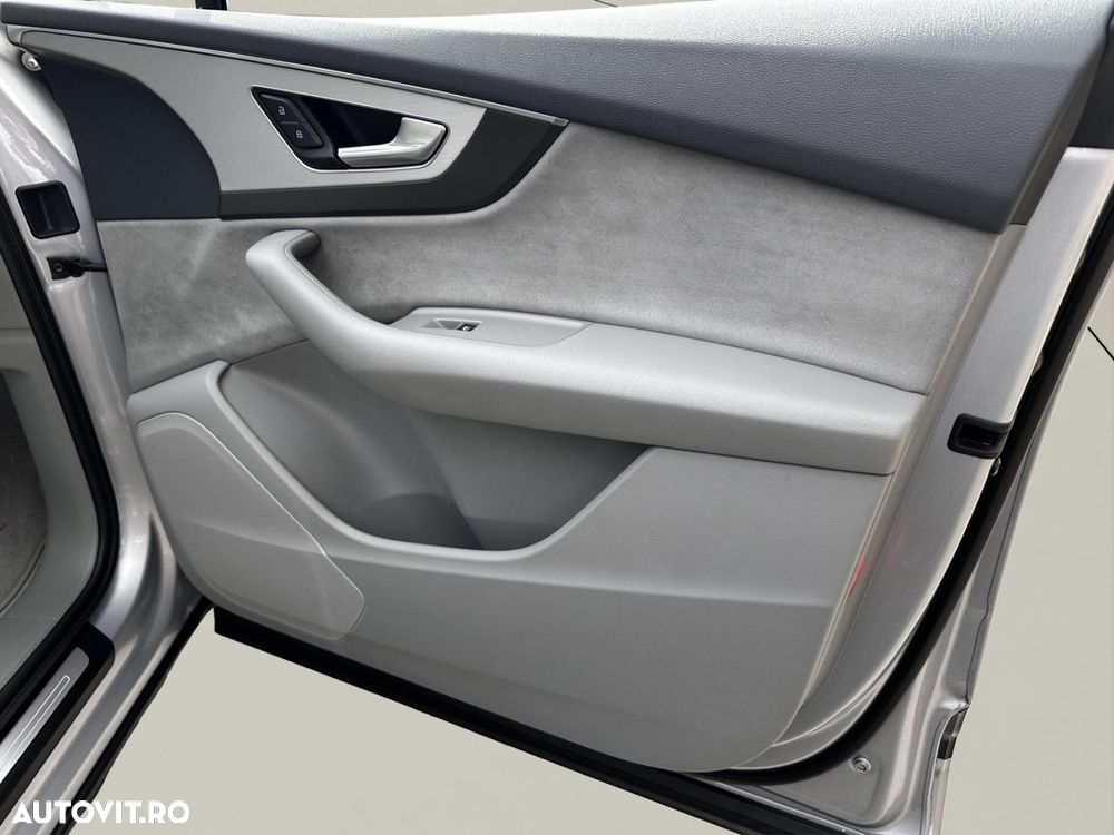 Audi Q7 3.0 TDI Quattro Tiptronic - 24