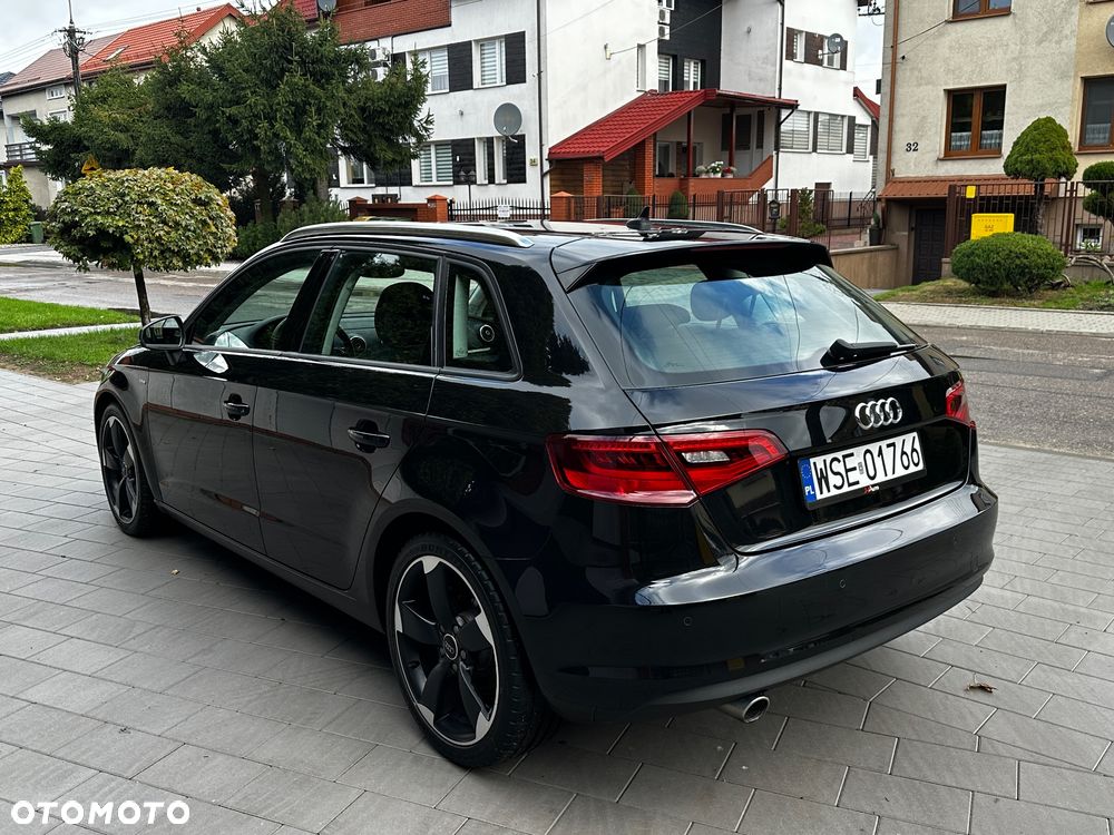Audi A3 Sportback 1.6 TDI S line Sportpaket - 7