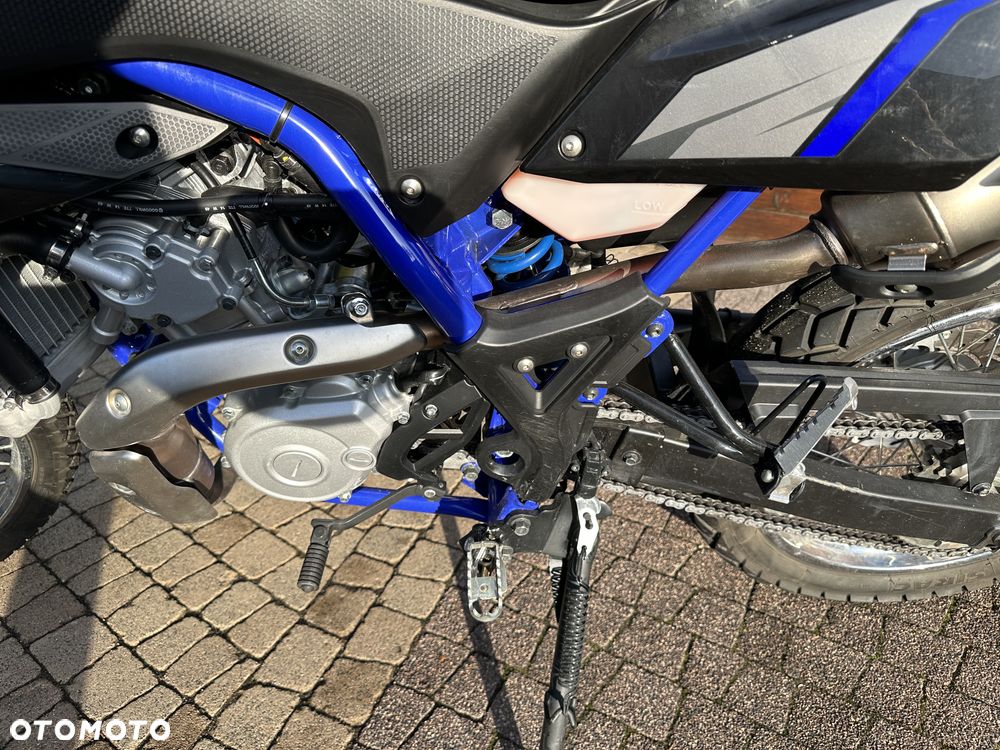 Yamaha WR - 13