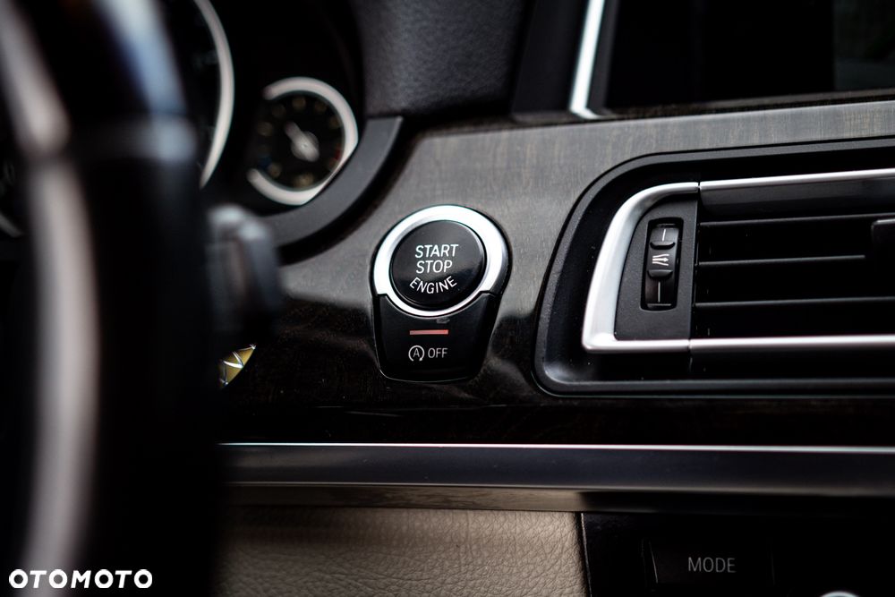 BMW Seria 7 740Li - 7