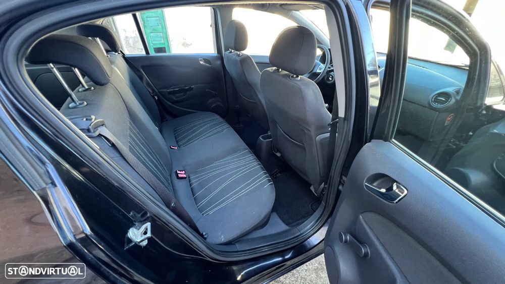 Opel Corsa 1.3 CDTi Enjoy EcoFLEX - 9