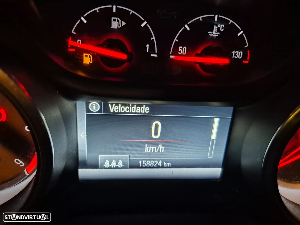 Opel Astra 1.6 CDTI Dynamic Sport S/S - 20