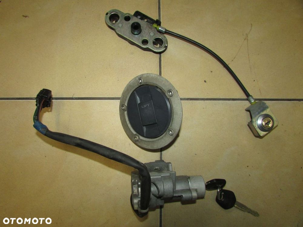 Suzuki GSF 650 Bandit 07-08 stacyjka wlew komplet zamków - 1