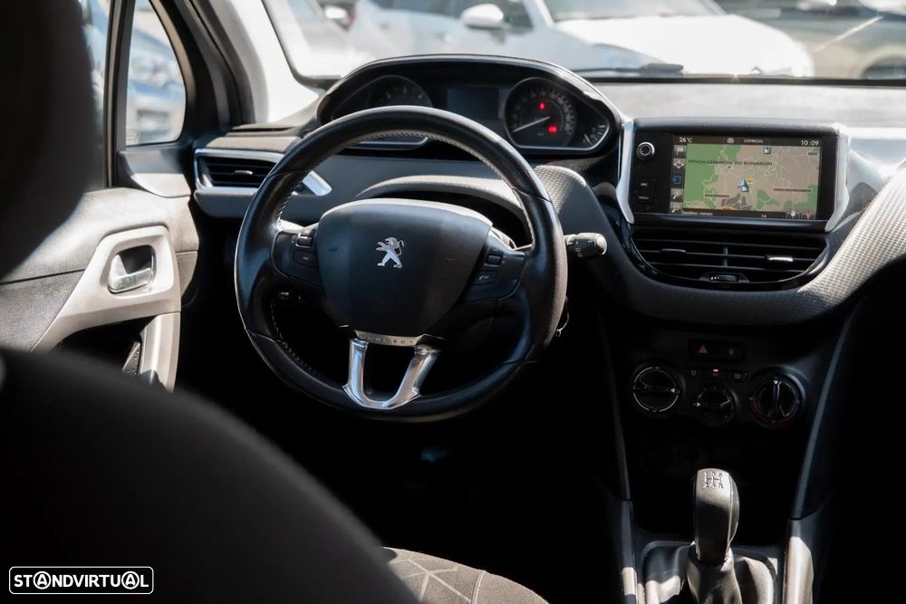 Peugeot 2008 1.6 BlueHDi Access - 24