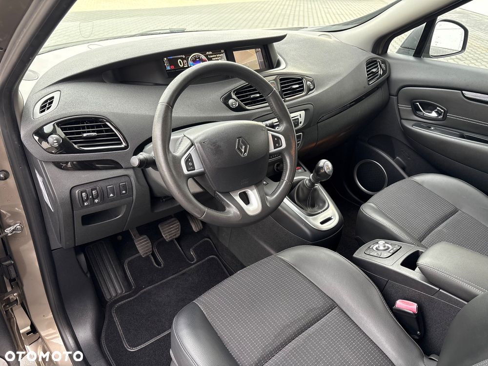 Renault Scenic 1.5 dCi Expression - 14