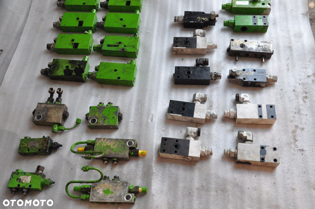ZAMEK HYDRAULICZNY MERLO - 5