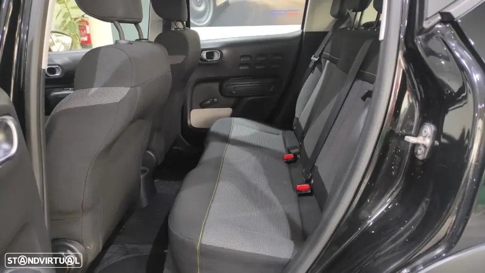 Citroën C3 1.2 PureTech Shine - 19