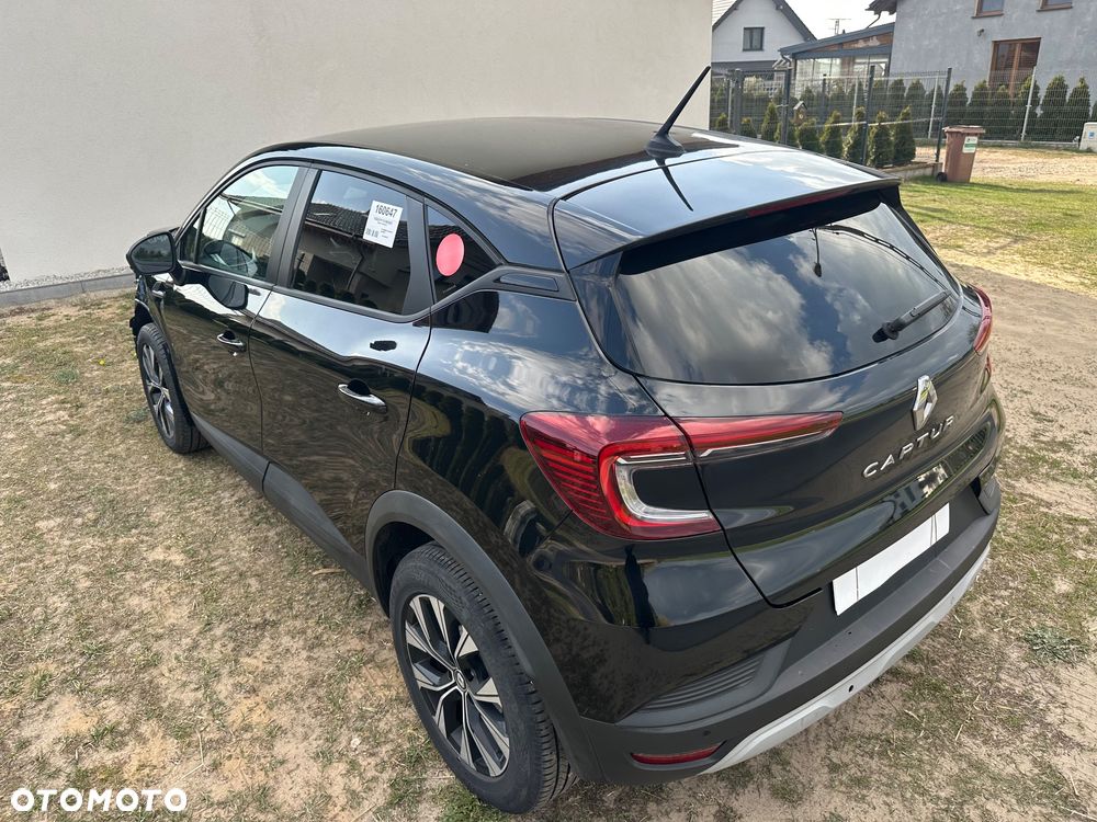 Renault Captur TCe 100 BUSINESS EDITION - 29