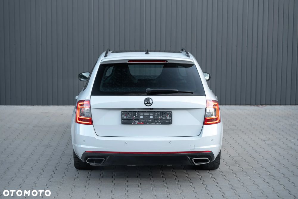 Skoda Octavia 2.0 TDI RS DSG - 8