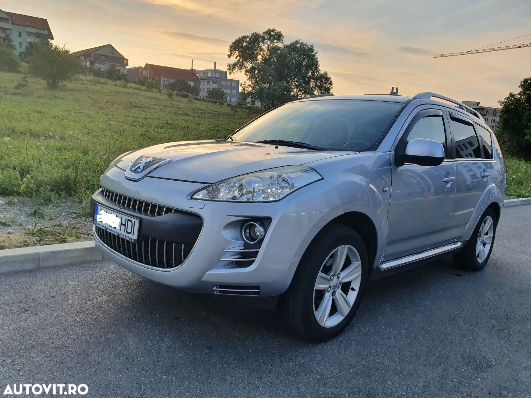 Peugeot 4007 HDI FAP 7-Sitzer Platinum - 1