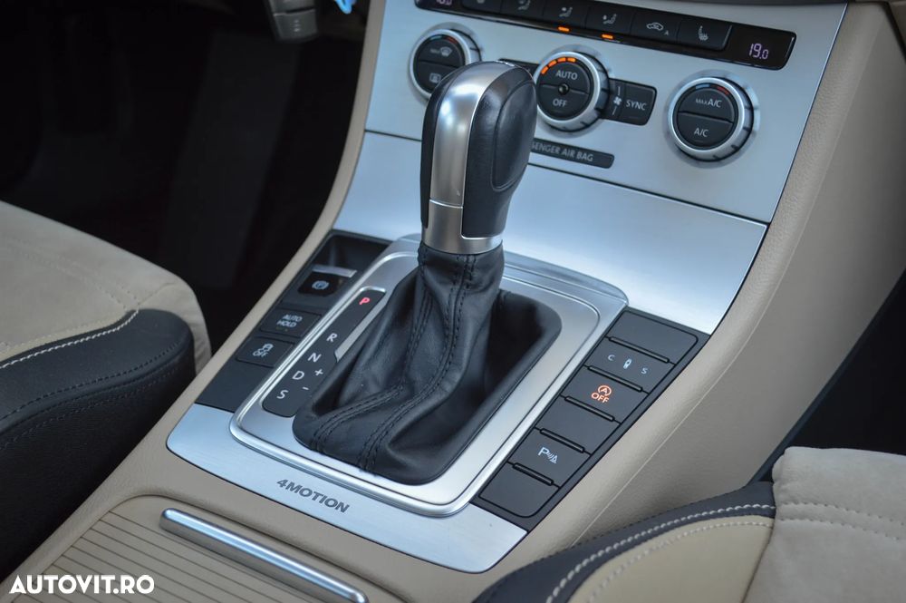 Volkswagen Passat CC 2.0 TDI 4Motion BlueMotion Technology DSG - 22