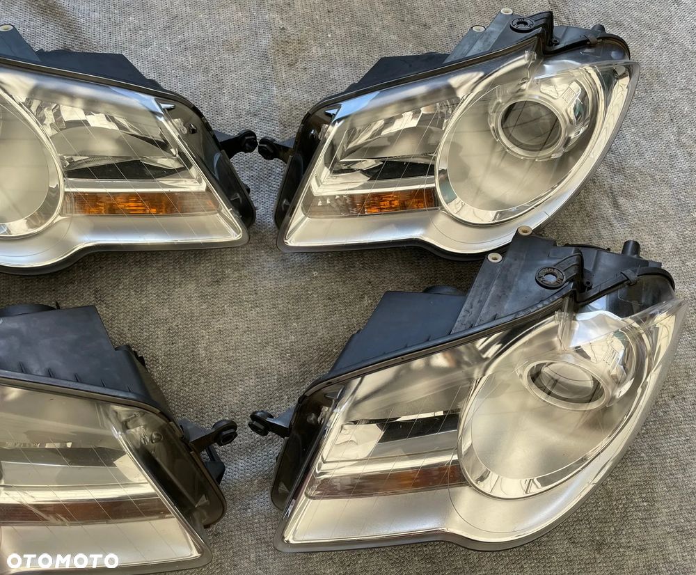 VW Touran 1T Lift reflektor prawy lewy zwykły lampa przód komplet - 3