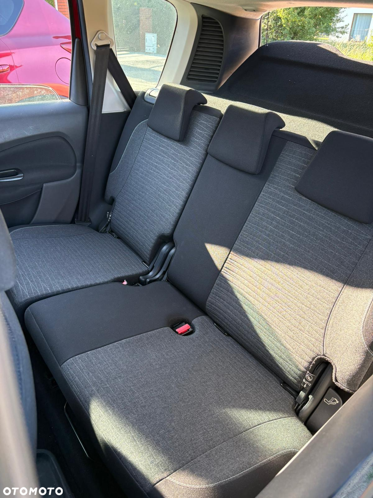 Citroën C3 Picasso 1.2 PureTech MoreLife - 8