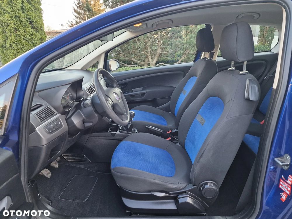 Fiat Punto 1.4 Easy S&S - 18