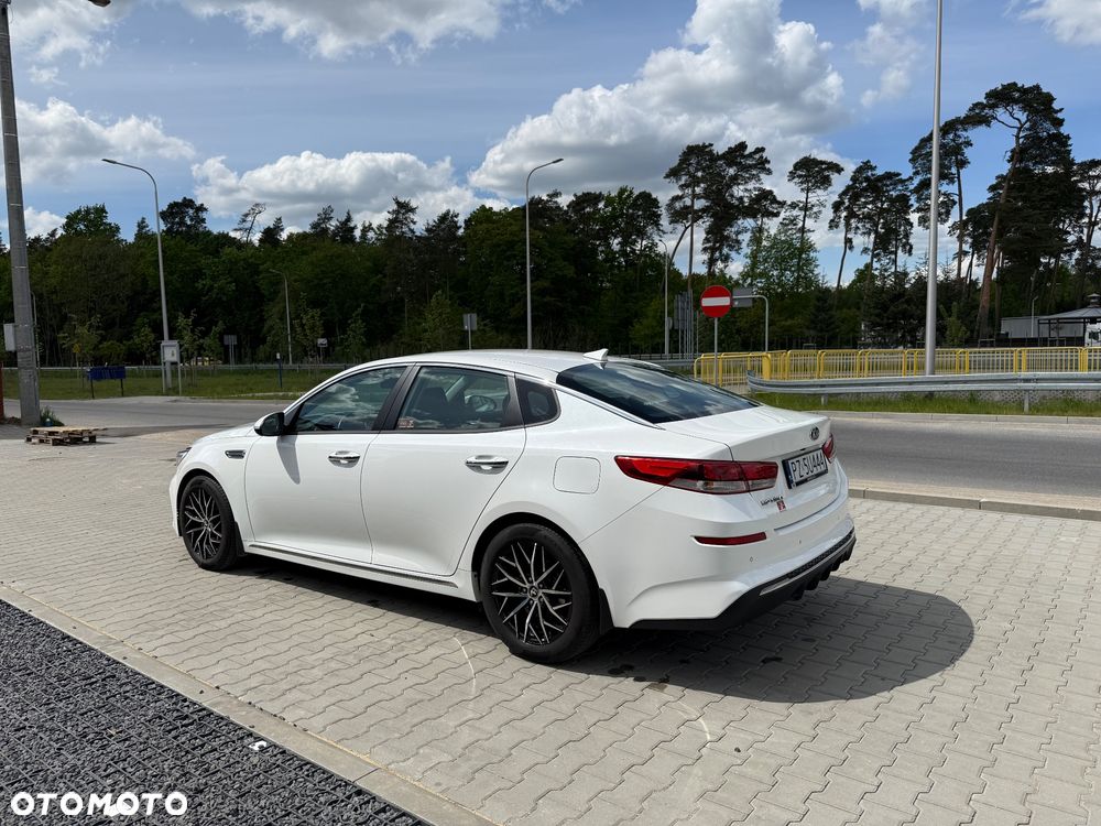 Kia Optima 1.6 T-GDI L DCT - 9