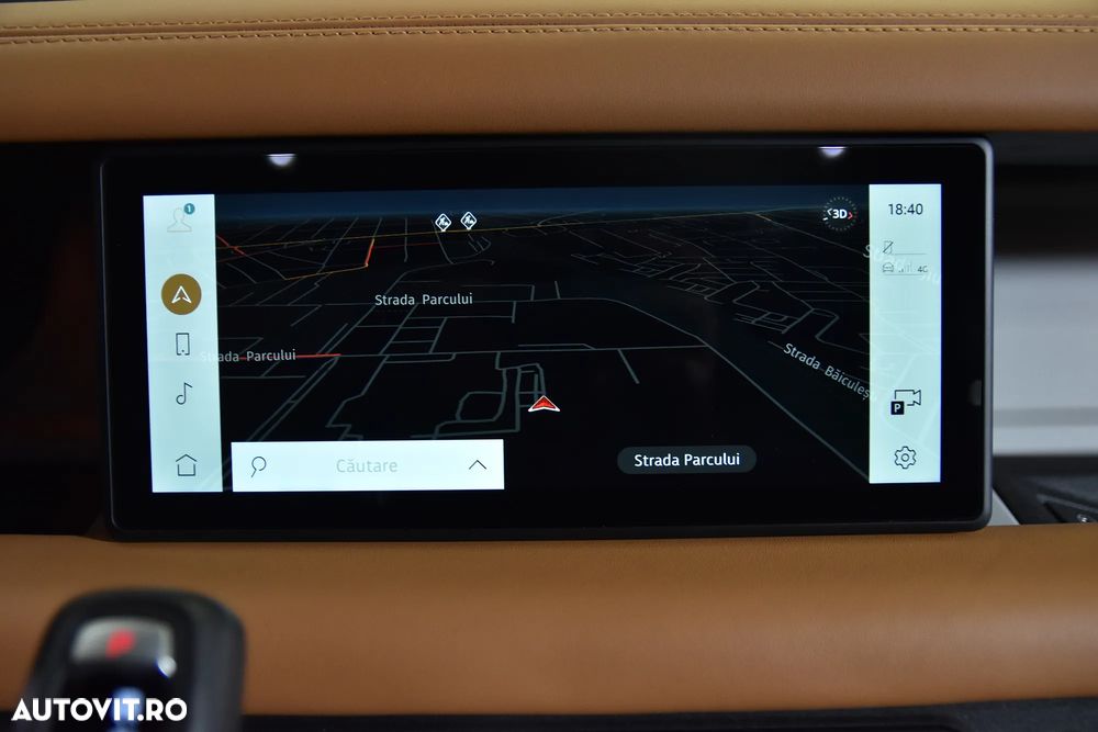 Land Rover Defender - 19