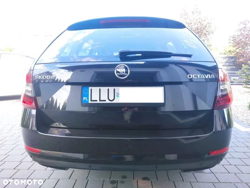 Skoda Octavia 2.0 TDI (Green tec) Ambition - 9