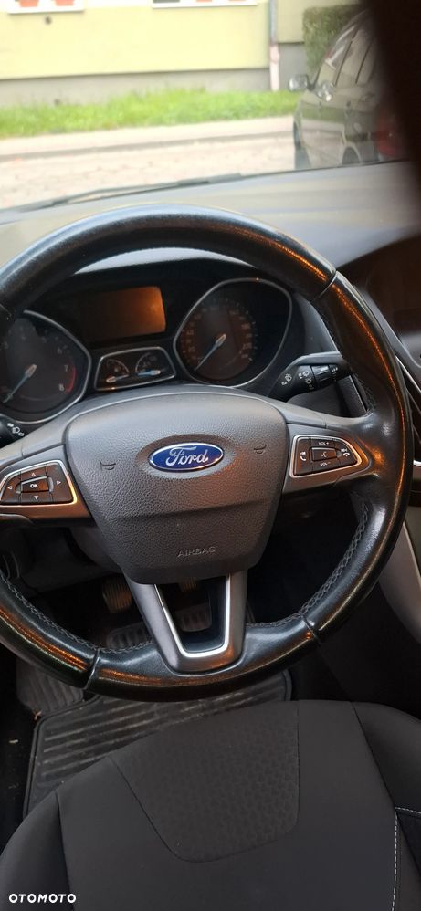 Ford Focus 1.5 EcoBoost Trend ASS - 11