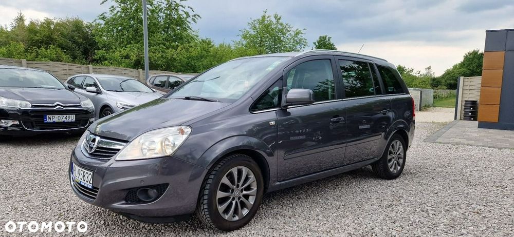 Opel Zafira - 3