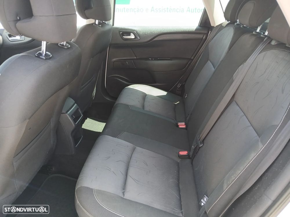 Citroën C4 1.6 e-HDi Air.Seduction - 19