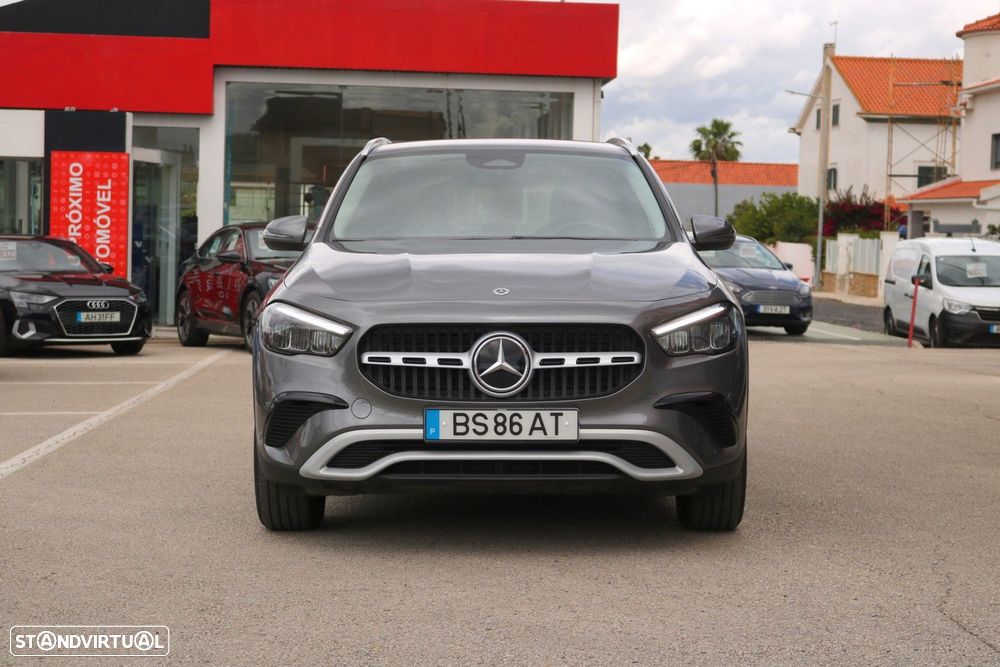 Mercedes-Benz GLA 180 - 5