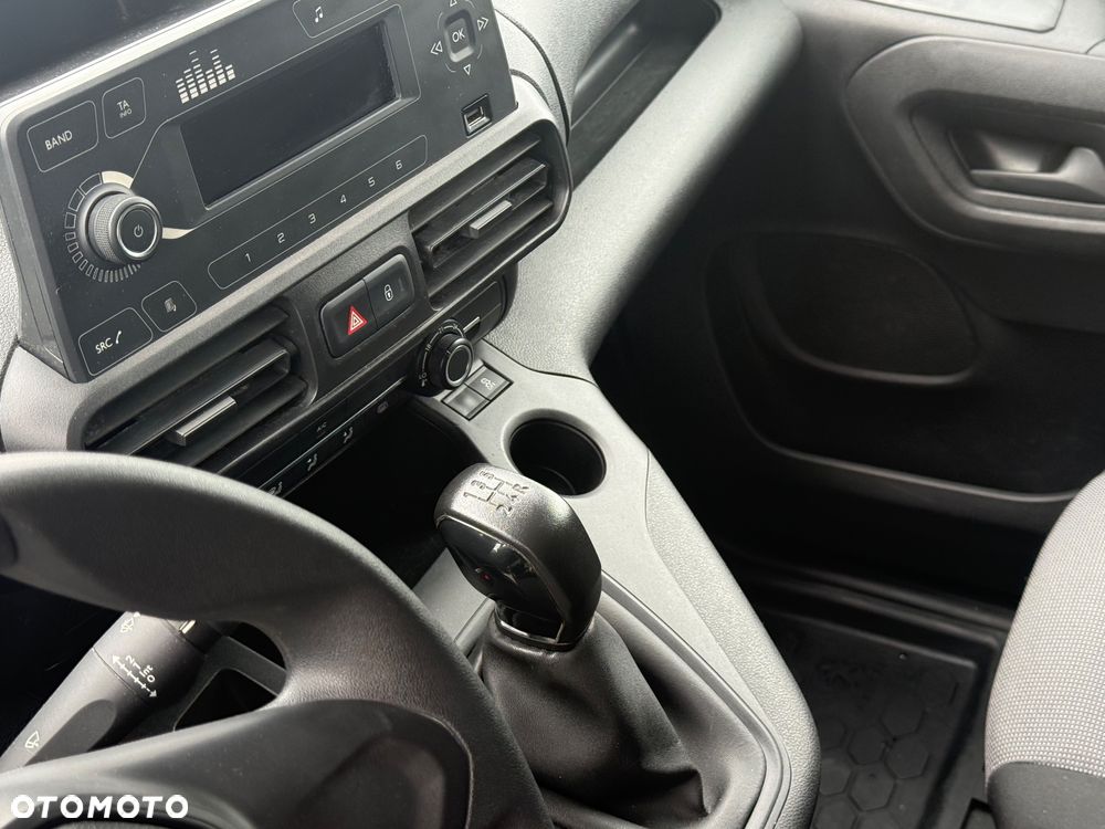 Peugeot Partner - 11