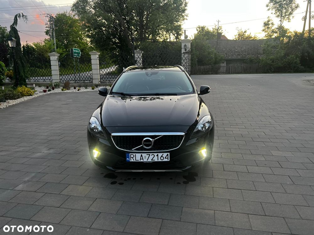 Volvo V40 D2 Drive-E Momentum - 9