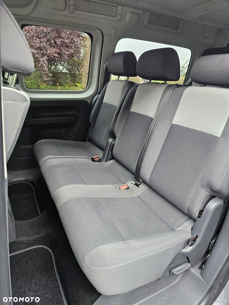 Volkswagen Caddy - 10